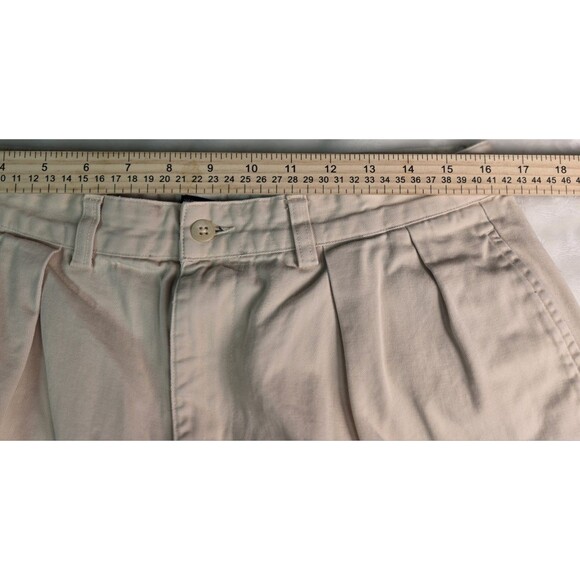 Polo Ralph Lauren Chino Flat Front Cotton Men's 33 Shorts khaki (bleach stain) - Picture 2 of 9
